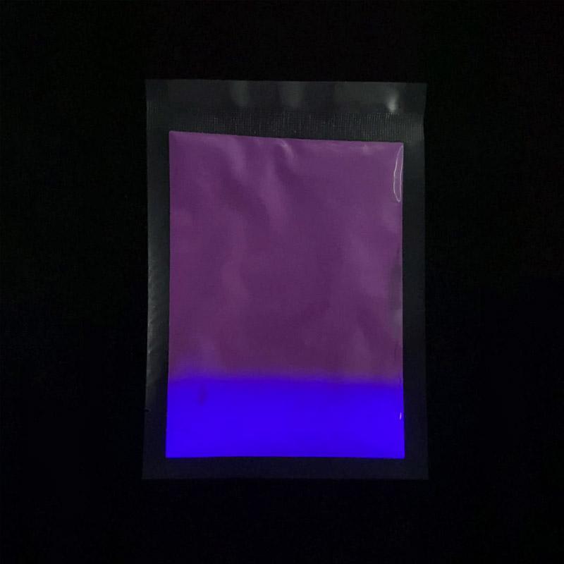 Фиолетовый светящийся порошок